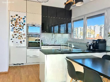 Prodej bytu 3+kk 84 m²