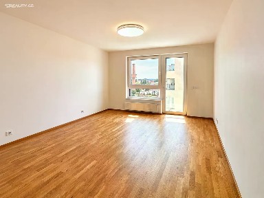 Pronájem bytu 2+kk 54 m²