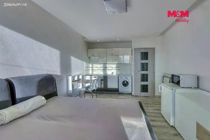 Pronájem bytu 1+kk 23 m²
