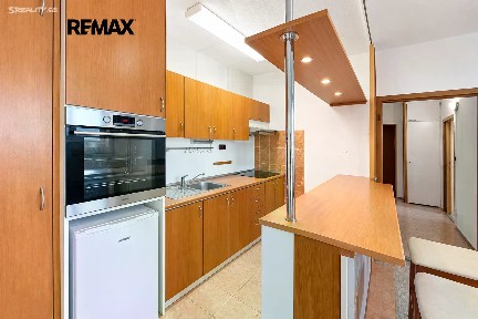 Pronájem bytu 1+1 43 m²
