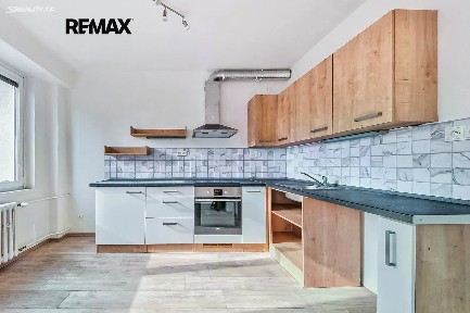 Pronájem bytu 3+1 77 m²