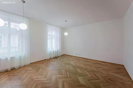 Pronájem bytu 3+kk 86 m²