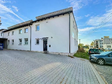 Pronájem bytu 2+kk 42 m²
