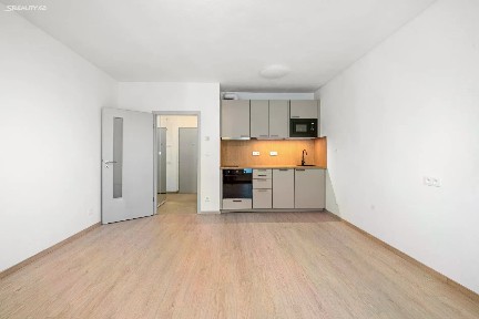 Pronájem bytu 1+kk 31 m²