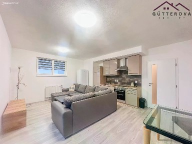 Pronájem bytu 1+kk 34 m²