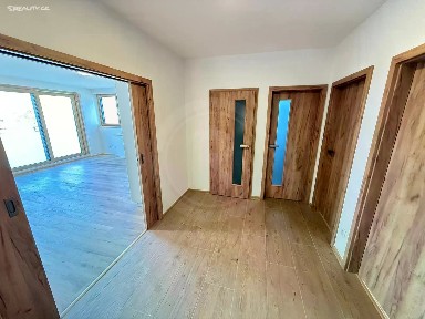 Pronájem bytu 3+kk 80 m²