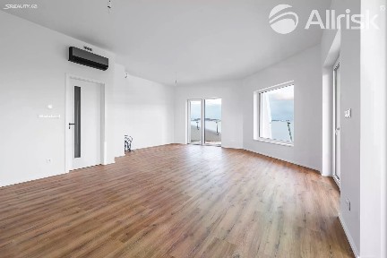 Prodej bytu 4+kk 170 m²