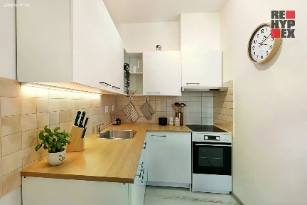 Pronájem bytu 2+kk 41 m²