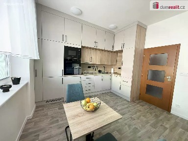 Prodej bytu 2+kk 43 m²