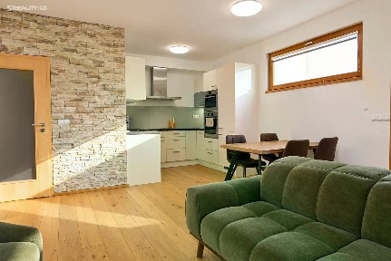 Pronájem bytu 3+kk 72 m²