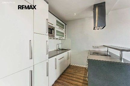 Prodej bytu 3+kk 64 m²