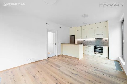Pronájem bytu 2+kk 57 m²