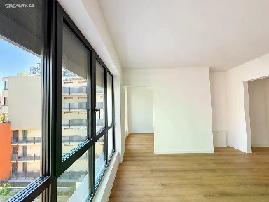 Pronájem bytu 1+kk 34 m²