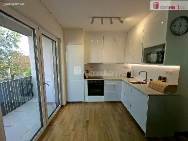 Pronájem bytu 2+kk 50 m²