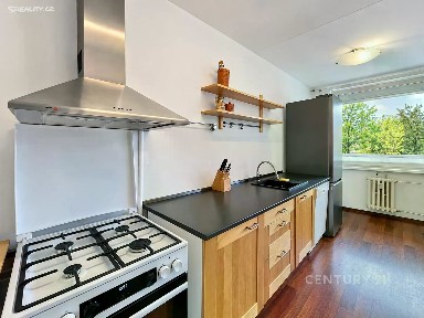 Pronájem bytu 3+kk 98 m²
