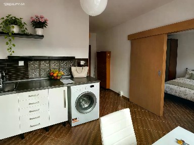 Pronájem bytu 1+1 33 m²