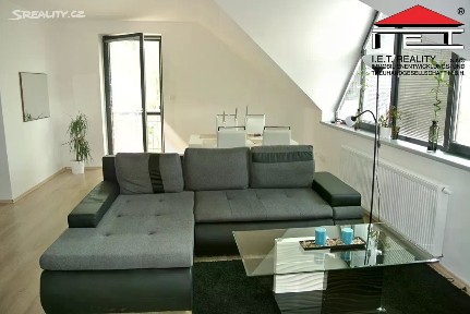 Pronájem bytu 2+kk 65 m²