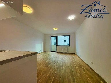 Pronájem bytu 1+kk 33 m²