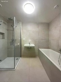 Pronájem bytu 4+kk 124 m²