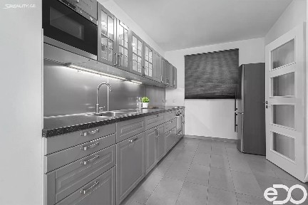 Pronájem bytu 1+kk 42 m²