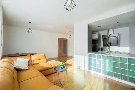 Pronájem bytu 3+kk 82 m²