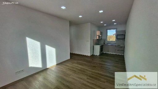 Pronájem bytu 2+kk 44 m²