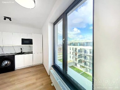 Pronájem bytu 1+kk 27 m²