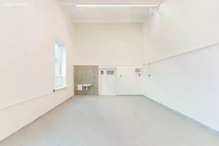 Pronájem skladového prostoru 50 m²