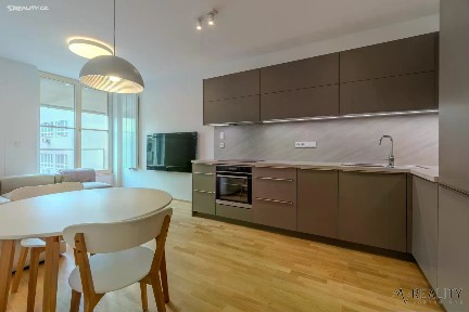Pronájem bytu 2+kk 58 m²