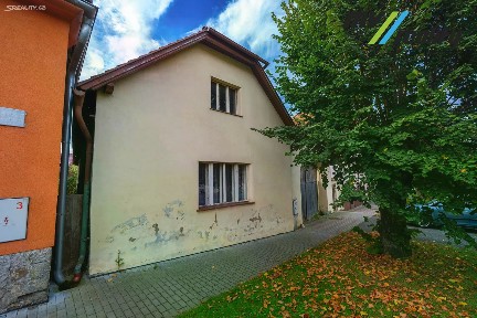 Prodej rodinného domu 120 m², pozemek 1717 m²