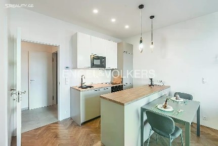 Pronájem bytu 2+kk 44 m²