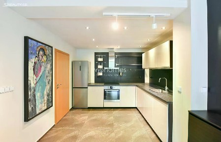 Pronájem bytu 2+kk 87 m²