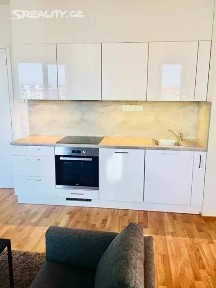 Pronájem bytu 2+kk 52 m²
