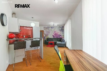 Pronájem bytu 2+kk 48 m²