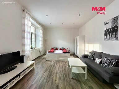 Březinova, Krnov - Pod Bezručovým vrchem