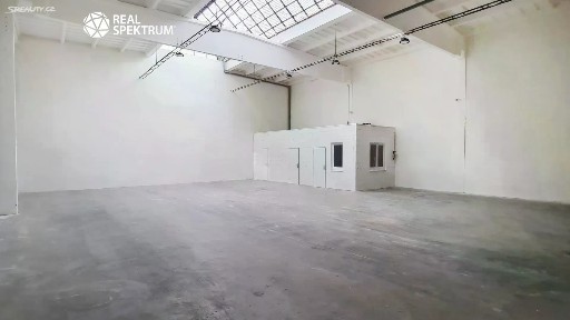 Pronájem skladového prostoru 265 m²