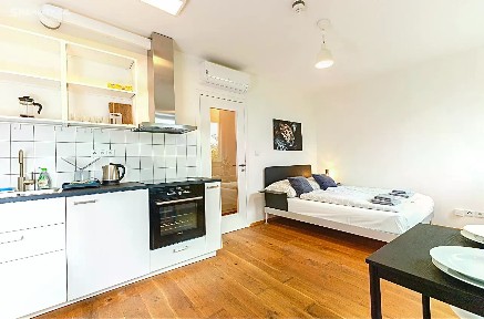 Pronájem bytu 1+kk 25 m²
